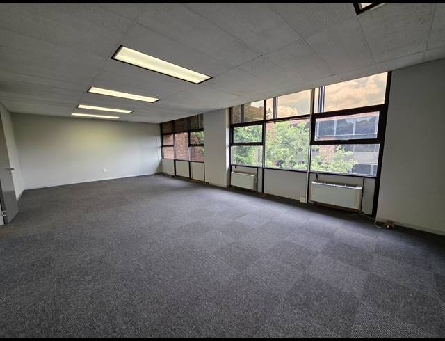 529M² OFFICE TO LET IN ORMONDE